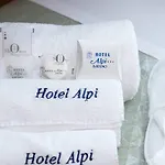 Hotel Alpi 3*
