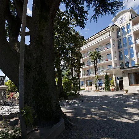 Hotel Alpi 3*